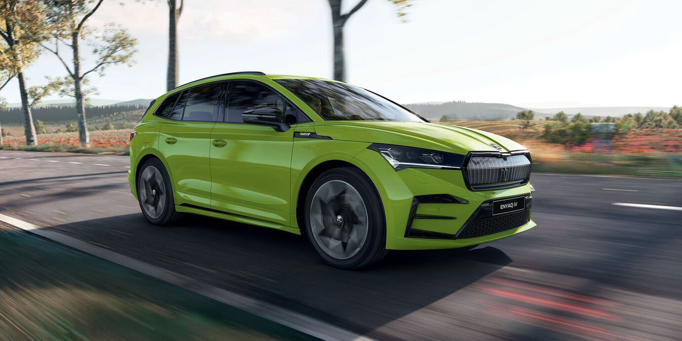 Një Škoda Kodiaq udhëton në terren Offroad